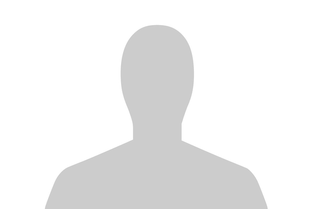 Perfil de Charles-alexandre